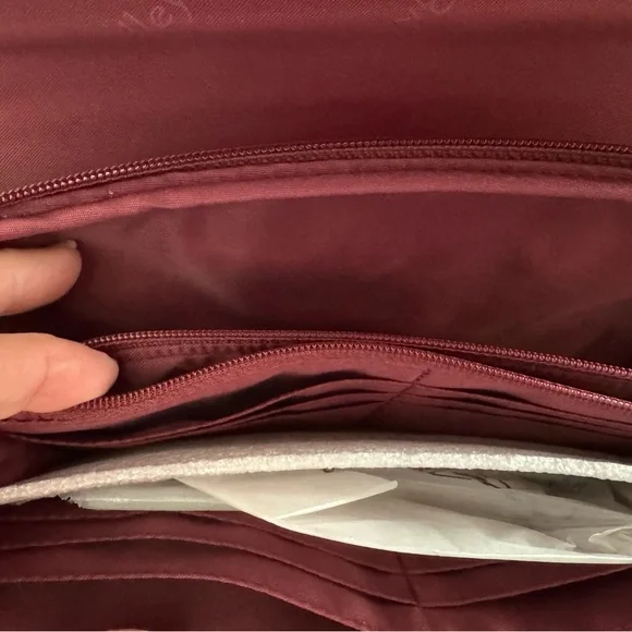 Vera Bradley - Multi Color Crossbag - Picture 5 of 5